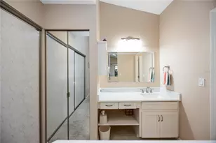 214 Southampton Dr, Venice, FL 34293 - Photo 22