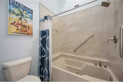 214 Southampton Drive #327, Venice, FL 34293 - Photo 18