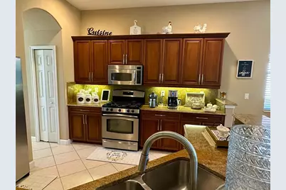 137 Medici Terrace, North Venice, FL 34275 - Photo 4