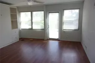 863 S Green Cir, Venice, FL 34285 - Photo 18