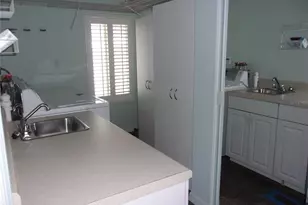 863 S Green Cir, Venice, FL 34285 - Photo 26