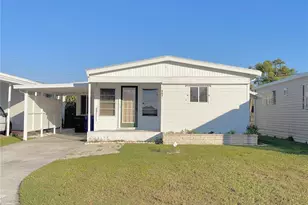 863 S Green Cir, Venice, FL 34285 - Photo 1