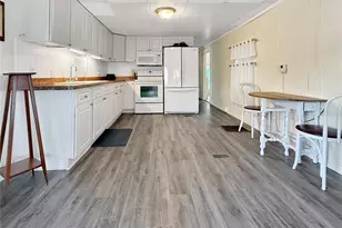 5559 Holiday Park Blvd, North Port, FL 34287 - Photo 8