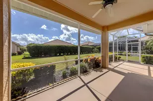 656 Silk Oak Dr, Venice, FL 34293 - Photo 2