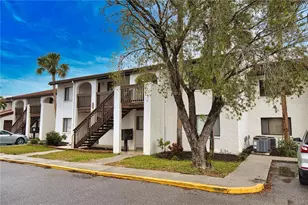 1640 Stickney Point Rd, Sarasota, FL 34231 - Photo 28