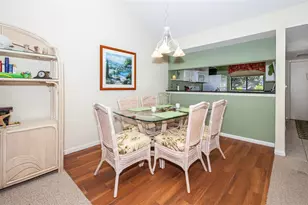 754 Bird Bay Cir, Venice, FL 34285 - Photo 10