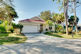 405 Tortuga Dr, Nokomis, FL 34275 - Photo 82