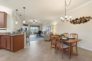 12605 Felice Dr, Venice, FL 34293 - Photo 6