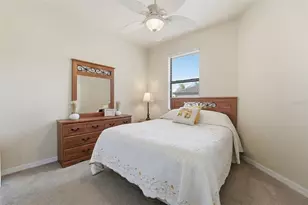 12605 Felice Dr, Venice, FL 34293 - Photo 22