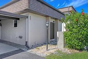 1716 Lakeside Dr, Venice, FL 34293 - Photo 2