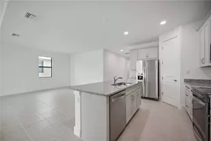 12768 Morning Mist Pl, Venice, FL 34293 - Photo 18