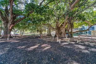 174 Southampton Pl S, Venice, FL 34293 - Photo 72