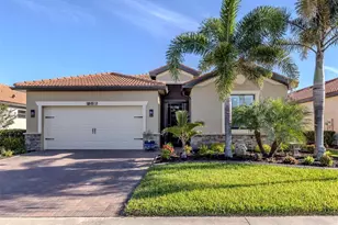 10132 Colubrina Dr, Venice, FL 34293 - Photo 2