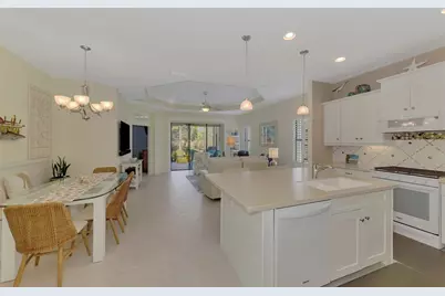 11409 Okaloosa Drive, Venice, FL 34293 - Photo 12