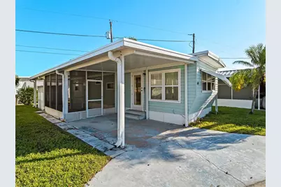 151 S Port Drive, Venice, FL 34285 - Photo 2