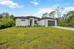 18375 Harrison Ave, Port Charlotte, FL 33954 - Photo 4