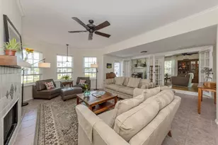 321 Pedro St, Venice, FL 34285 - Photo 10