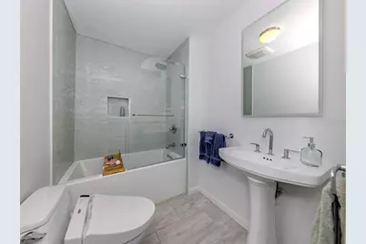 321 Pedro Street, Venice, FL 34285 - Photo 16