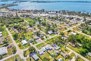 180 E Horton Ave, Englewood, FL 34223 - Photo 2