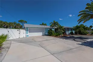 730 Treasure Rd, Venice, FL 34293 - Photo 68