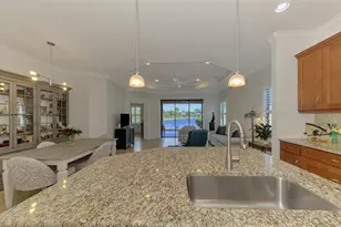 11512 Okaloosa Dr, Venice, FL 34293 - Photo 16