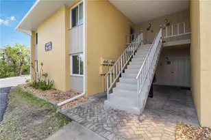 101 Louella Ln, Nokomis, FL 34275 - Photo 4