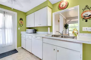 475 Circlewood Dr, Venice, FL 34293 - Photo 22