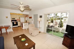 320 Base Ave E, Venice, FL 34285 - Photo 4