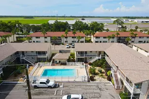 320 Base Ave E, Venice, FL 34285 - Photo 24