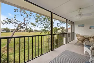 758 Bird Bay Dr W, Venice, FL 34285 - Photo 10