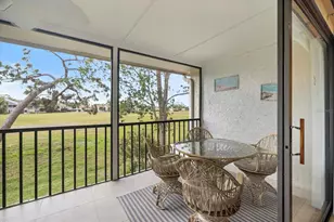 758 Bird Bay Dr W, Venice, FL 34285 - Photo 8