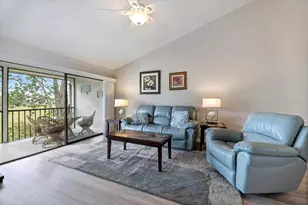 758 Bird Bay Dr W, Venice, FL 34285 - Photo 6