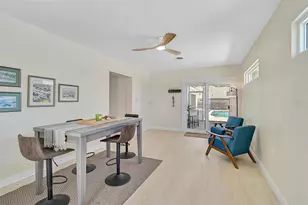 1099 Nokomis Ave S, Venice, FL 34285 - Photo 18