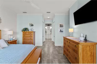 11018 Barnsley Drive, Venice, FL 34293 - Photo 20