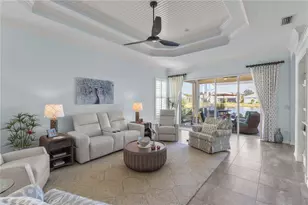 11018 Barnsley Dr, Venice, FL 34293 - Photo 12