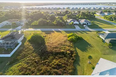 278 Indian Creek Drive, Rotonda West, FL 33947 - Photo 6