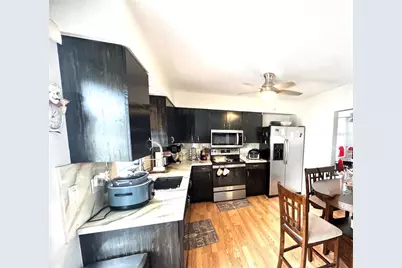 707 E Baffin Drive, Venice, FL 34293 - Photo 4