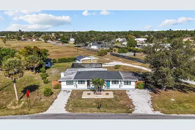 11 1st Street E, Nokomis, FL 34275 - Photo 2