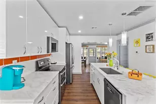 11 1st St E, Nokomis, FL 34275 - Photo 6