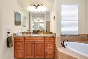 20314 Passagio Dr, Venice, FL 34293 - Photo 26