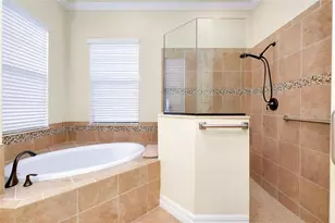 20314 Passagio Dr, Venice, FL 34293 - Photo 28