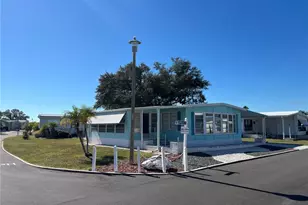 518 Cervina Dr N, Venice, FL 34285 - Photo 2