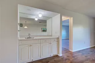 365 3 Lakes Ln, Venice, FL 34285 - Photo 14