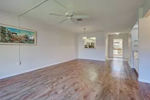 365 3 Lakes Ln, Venice, FL 34285 - Photo 18