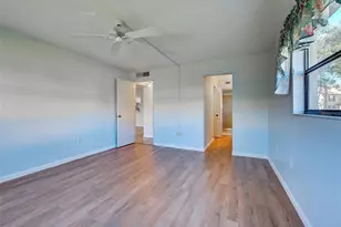 365 3 Lakes Ln, Venice, FL 34285 - Photo 22