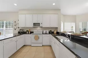 291 Hidden Bay Dr, Osprey, FL 34229 - Photo 12