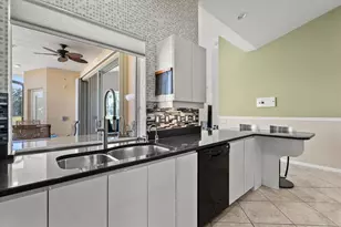 1424 Gleneagles Dr, Venice, FL 34292 - Photo 18