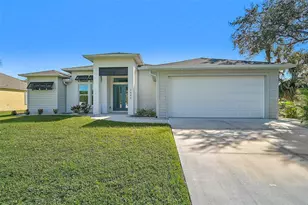 2690 Pebble Creek Pl, Port Charlotte, FL 33948 - Photo 6