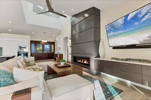 709 Eagle Point Dr, Venice, FL 34285 - Photo 8