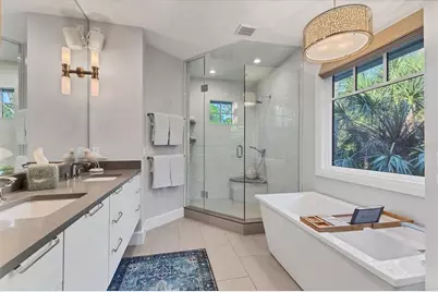 709 Eagle Point Drive, Venice, FL 34285 - Photo 20